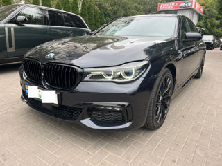 BMW 7 Series foto 2