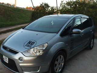 Ford S-Max foto 2