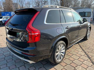 Volvo XC90 foto 4