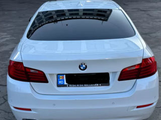 BMW 5 Series foto 6