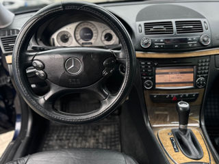 Mercedes E-Class foto 8