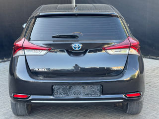 Toyota Auris foto 4