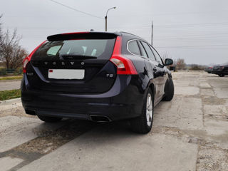 Volvo V60 foto 5