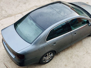 Volkswagen Jetta foto 4