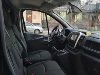 Opel Vivaro foto 8