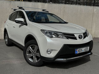 Toyota Rav 4 foto 2