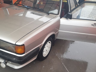 Audi 80