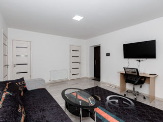 Apartament cu 2 camere, 80 m², Centru, Chișinău foto 6
