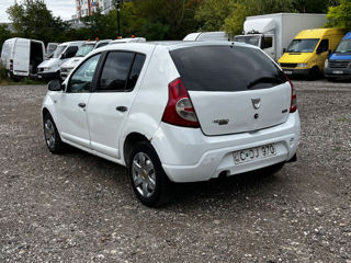 Dacia Sandero foto 6