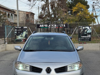 Renault Megane foto 3