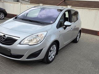 Opel Meriva foto 2