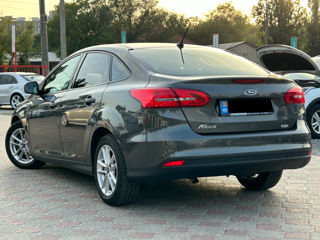 Ford Focus foto 3