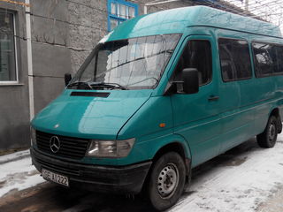 Mercedes sprinter foto 1