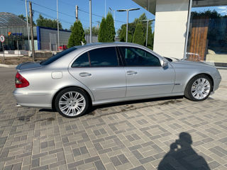 Mercedes E-Class foto 3