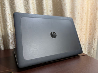 Gaming Laptop HP cu diagonala de 17.3" procesor i7 foto 5