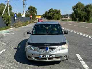 Dacia Logan foto 2