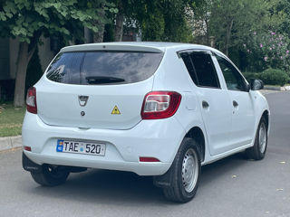 Dacia Sandero foto 4