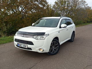 Mitsubishi Outlander foto 9