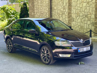 Skoda Rapid foto 1