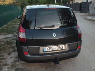 Renault Scenic foto 2