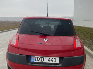 Renault Megane foto 4