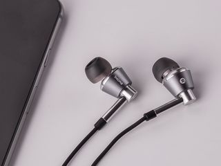 1MORE Triple Driver In-Ear Earphones Hi-Res Headphones foto 6