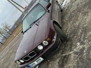 BMW 5 Series foto 9