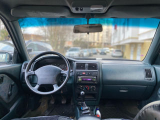 Nissan Almera foto 7