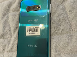 Samsung Galaxy S10e