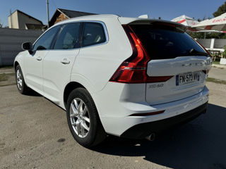 Volvo XC60 foto 4