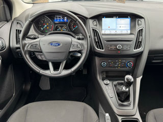 Ford Focus foto 10