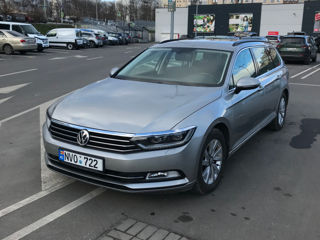 Volkswagen Passat foto 2