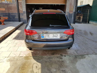 Audi A4 foto 1