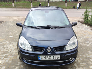 Renault Scenic foto 2