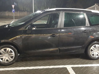 Renault Grand Scenic foto 3