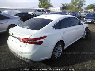 Toyota Avalon foto 1