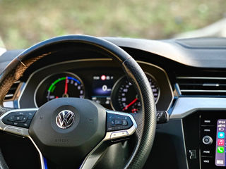 Volkswagen Passat foto 6