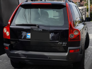 Volvo XC90 foto 2