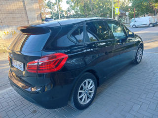 BMW 2 Series foto 2