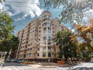 Apartament cu 3 camere, 274 m², Centru, Chișinău foto 4