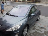 Peugeot 308 foto 2