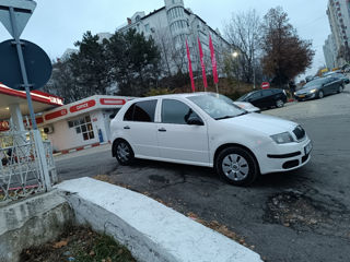 Skoda Fabia foto 3