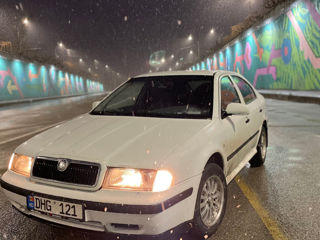 Skoda Octavia foto 3