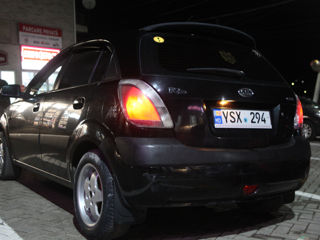 KIA Rio foto 7