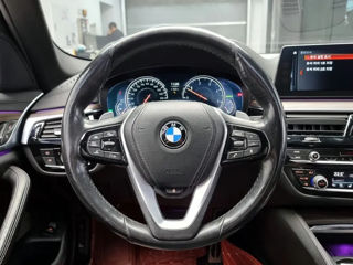 BMW 5 Series foto 13