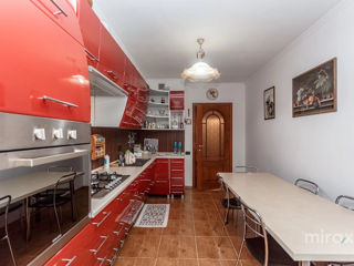 Apartament cu 4 camere, 120 m², Centru, Chișinău foto 4