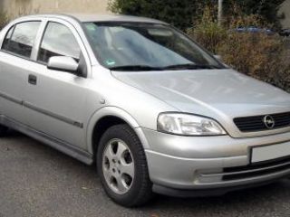 Opel Zafira foto 7