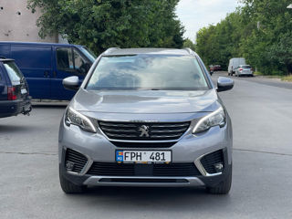 Peugeot 5008 foto 2