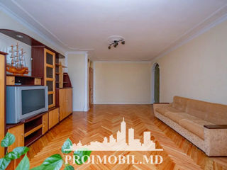 Apartament cu 2 camere, 68 m², Buiucani, Chișinău foto 5