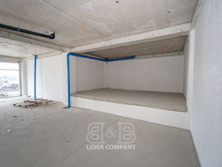 Spatiu comercial 96 mp buiucani str. belinski prima linie foto 2